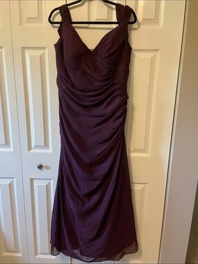 Ruched V-Neck Maxi Dress in Plum